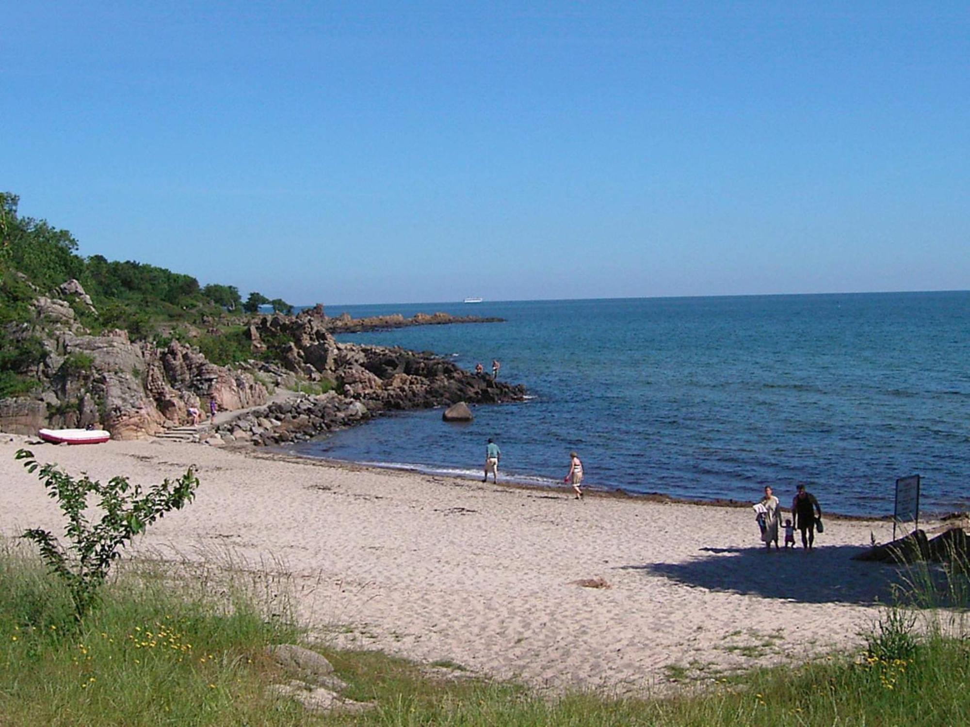 2 Person Holiday Home In Allinge Bagian luar foto